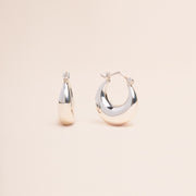 Camila Hoops 