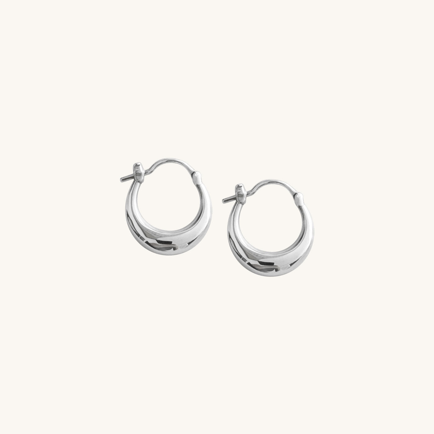 Mini Camila Hoops